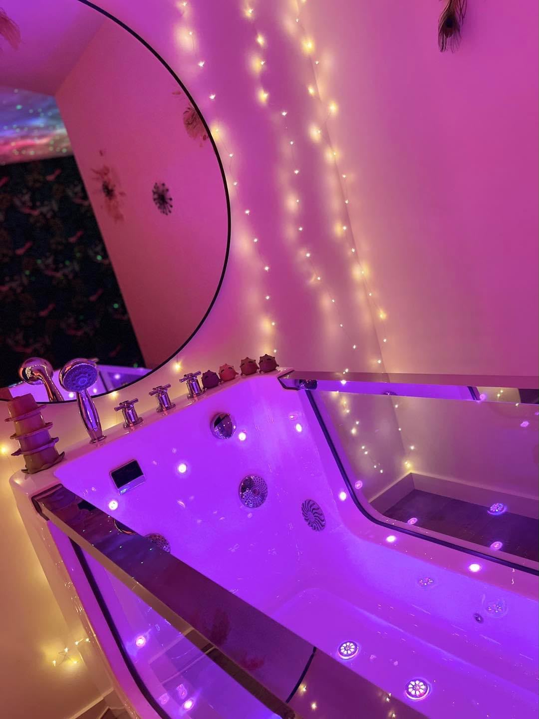 Bébé dans le bain du Baby Spa